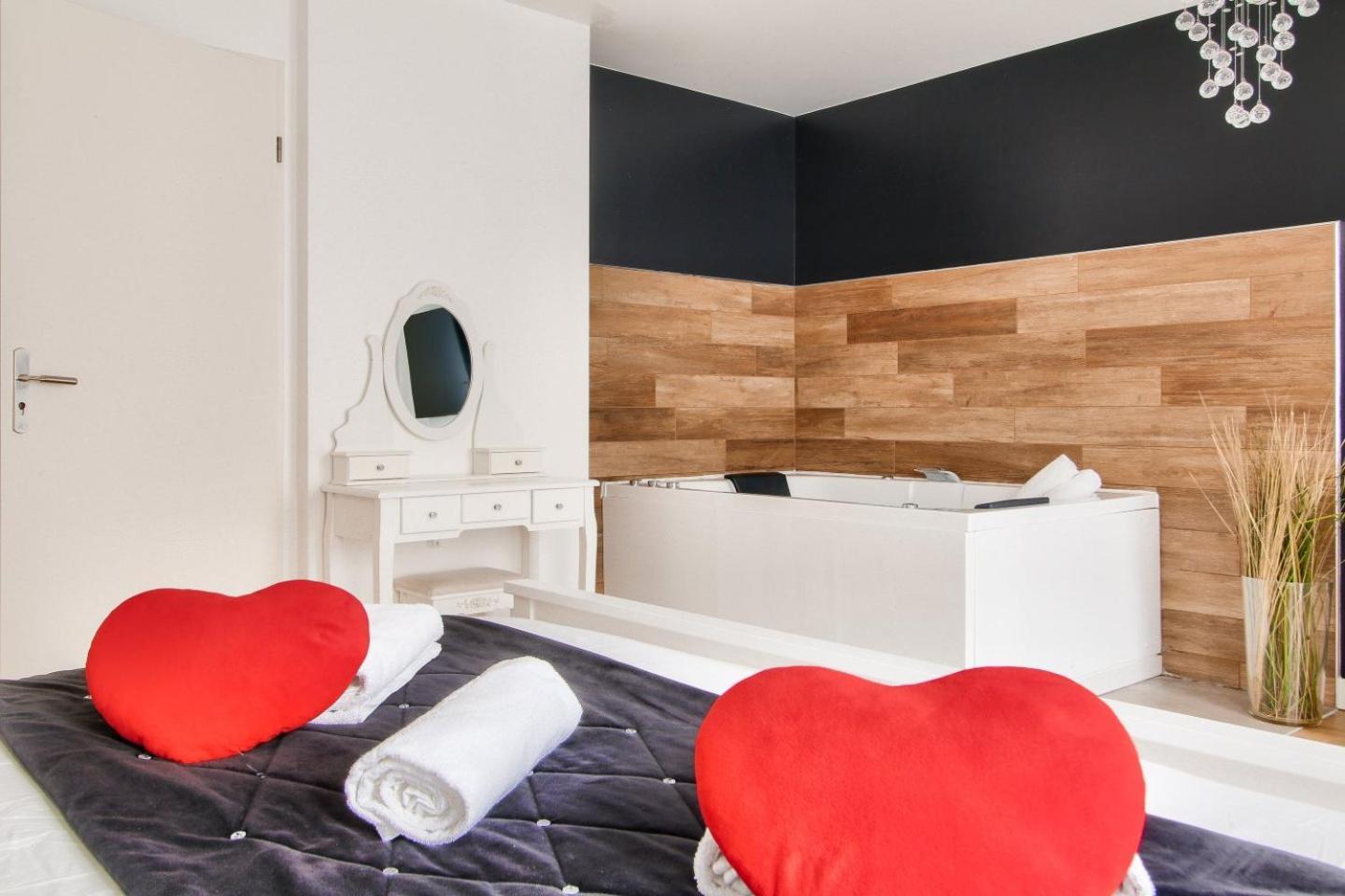 123Home - Suite & Spa Xl Montévrain Extérieur photo