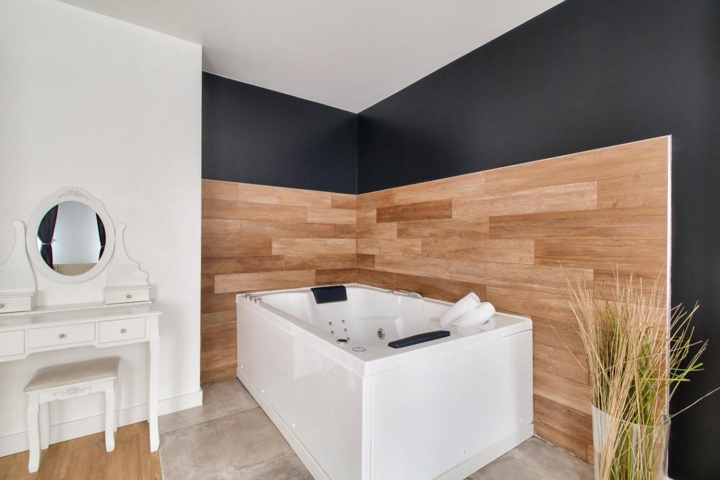123Home - Suite & Spa Xl Montévrain Extérieur photo