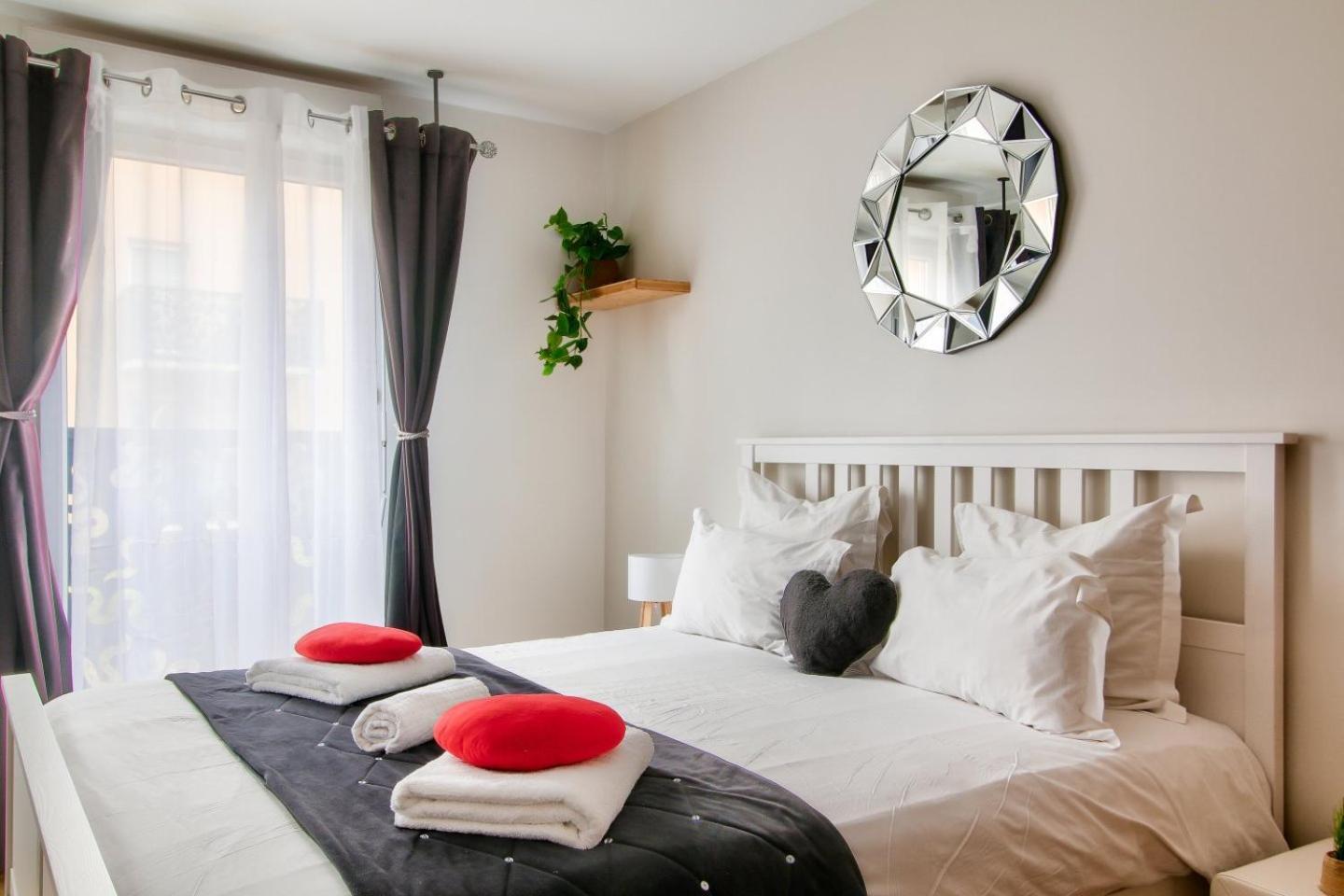 123Home - Suite & Spa Xl Montévrain Extérieur photo